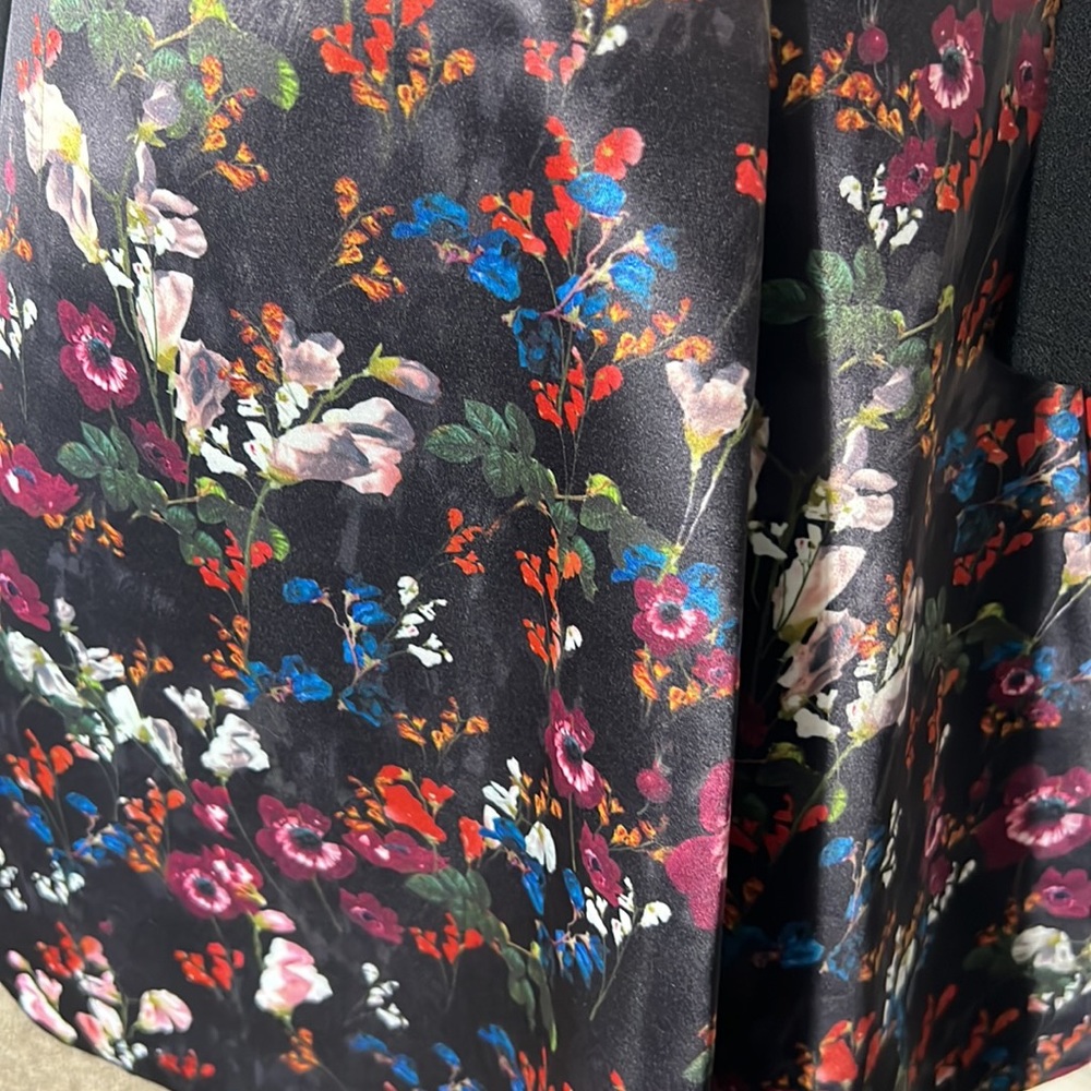 Like New Alice & Olivia Dress - Picture 3 of 9